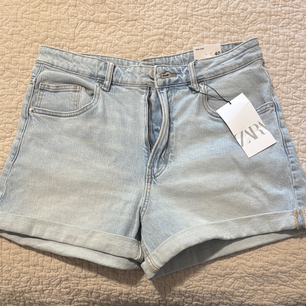 Zara Comfort Mom Fit Bermuda